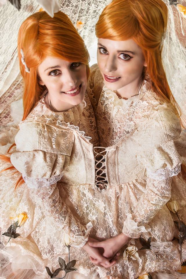 Las Siamesas - BAROCLE Series